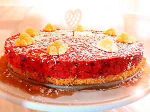 Bild vergr&ouml;&szlig;ern: Torte